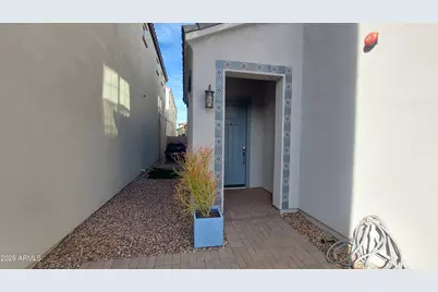 290 E Markwood Drive, Chandler, AZ 85286 - Photo 2