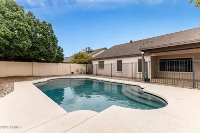 23831 N 41st Avenue, Glendale, AZ 85310 - Photo 18