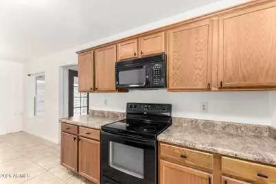 23831 N 41st Avenue, Glendale, AZ 85310 - Photo 16