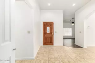 23831 N 41st Ave, Glendale, AZ 85310 - Photo 6