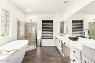 23831 N 41st Ave, Glendale, AZ 85310 - Photo 32