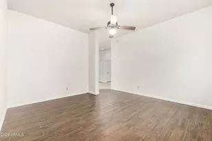 23831 N 41st Ave, Glendale, AZ 85310 - Photo 20