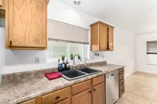 23831 N 41st Ave, Glendale, AZ 85310 - Photo 14