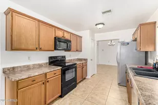 23831 N 41st Ave, Glendale, AZ 85310 - Photo 14