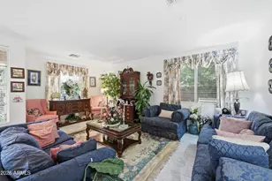 4210 S Splendor Pl, Gilbert, AZ 85297 - Photo 8