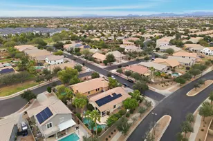 4210 S Splendor Pl, Gilbert, AZ 85297 - Photo 38