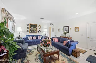 4210 S Splendor Pl, Gilbert, AZ 85297 - Photo 8