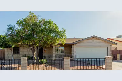 1041 E Garnet Avenue, Mesa, AZ 85204 - Photo 2