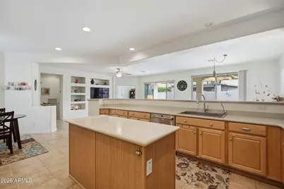 3063 E Peach Tree Drive, Chandler, AZ 85249 - Photo 6