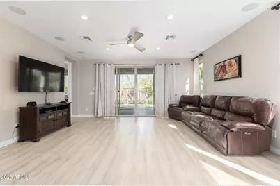 18474 W Ipswitch Way, Surprise, AZ 85374 - Photo 4