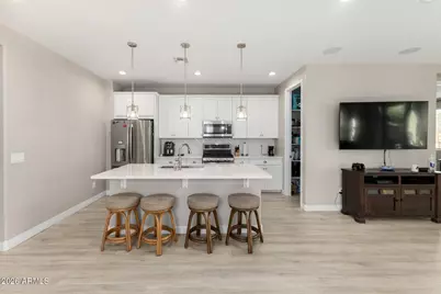 18474 W Ipswitch Way, Surprise, AZ 85374 - Photo 8