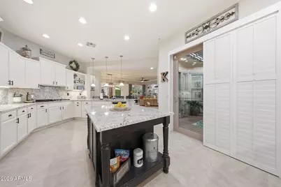 13038 W Domino Drive, Peoria, AZ 85383 - Photo 10