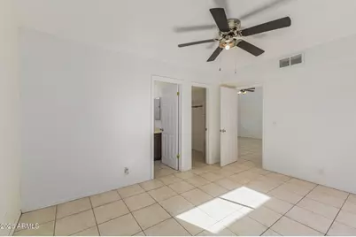 8940 W Olive Avenue #32, Peoria, AZ 85345 - Photo 16