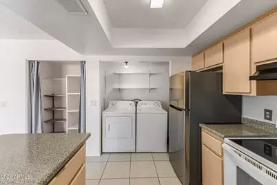 8940 W Olive Avenue #32, Peoria, AZ 85345 - Photo 14