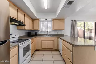 8940 W Olive Ave, Peoria, AZ 85345 - Photo 12