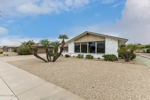 9434 W Raintree Dr, Sun City, AZ 85351 - Photo 2