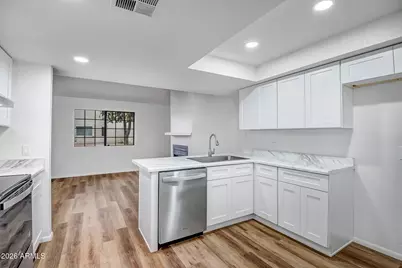 2020 W Union Hills Drive #137, Phoenix, AZ 85027 - Photo 12