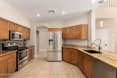 10625 E Knowles Avenue, Mesa, AZ 85209 - Photo 12