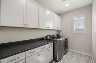 3510 E Adobe Dr, Phoenix, AZ 85050 - Photo 24