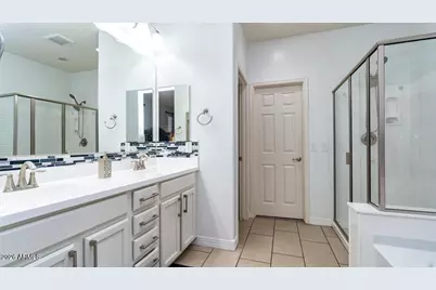 21969 N 98th Lane, Peoria, AZ 85383 - Photo 8
