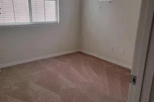 3969 E Melinda Dr, Phoenix, AZ 85050 - Photo 10