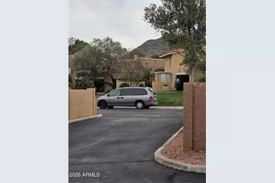 10425 N 10th Place #1, Phoenix, AZ 85020 - Photo 30