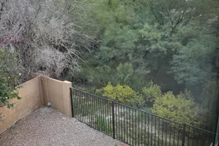 10425 N 10th Pl, Phoenix, AZ 85020 - Photo 24