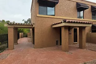 10425 N 10th Pl, Phoenix, AZ 85020 - Photo 2