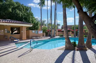 10425 N 10th Pl, Phoenix, AZ 85020 - Photo 32