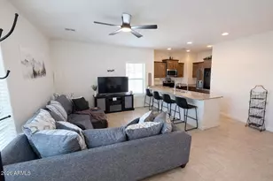 854 S San Marcos Dr Townhome #10B --, Apache Junction, AZ 85120 - Photo 6