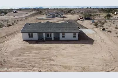 3311 N 329th Drive, Tonopah, AZ 85354 - Photo 2