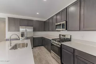 12361 W Pkwy Ln, Avondale, AZ 85323 - Photo 4