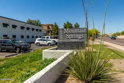 18202 N Cave Creek Road #212, Phoenix, AZ 85032 - Photo 2