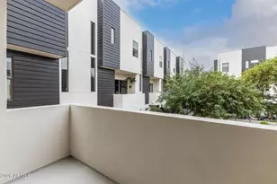 325 E Coronado Rd, Phoenix, AZ 85004 - Photo 28