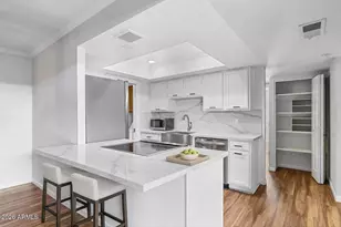 5186 N 83rd St, Scottsdale, AZ 85250 - Photo 1