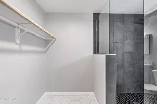 5186 N 83rd St, Scottsdale, AZ 85250 - Photo 18