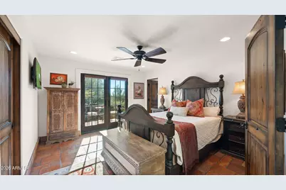 35035 N Whileaway Road, Carefree, AZ 85377 - Photo 42