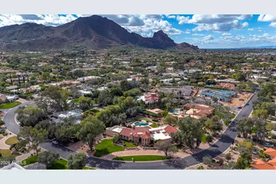 6301 E Huntress Drive, Paradise Valley, AZ 85253 - Photo 6