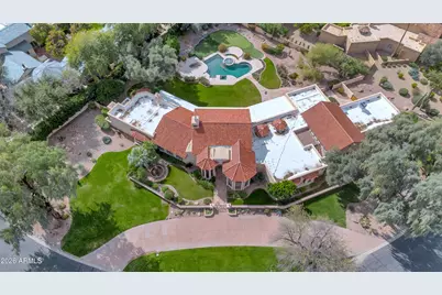 6301 E Huntress Drive, Paradise Valley, AZ 85253 - Photo 4