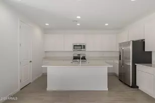 12377 W Pkwy Ln, Avondale, AZ 85323 - Photo 2