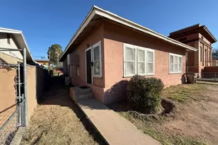 716 E 11th St, Douglas, AZ 85607 - Photo 2