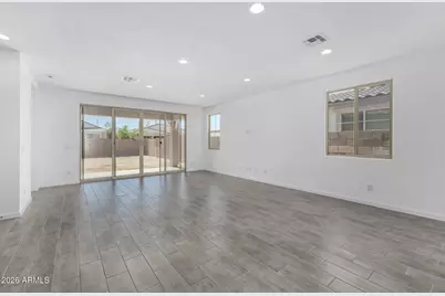 12385 W Parkway Lane, Avondale, AZ 85323 - Photo 6