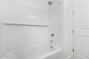 12385 W Pkwy Ln, Avondale, AZ 85323 - Photo 20