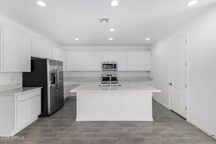 12385 W Pkwy Ln, Avondale, AZ 85323 - Photo 2