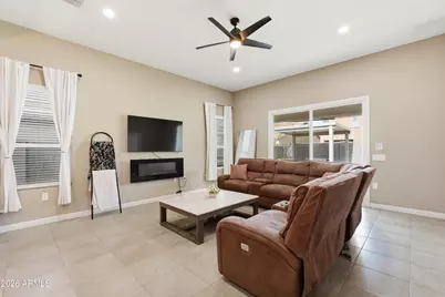 44070 W Palo Ceniza Way, Maricopa, AZ 85138 - Photo 16