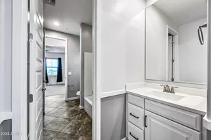 22434 N 94th Ln, Peoria, AZ 85383 - Photo 38