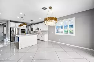 22434 N 94th Ln, Peoria, AZ 85383 - Photo 10