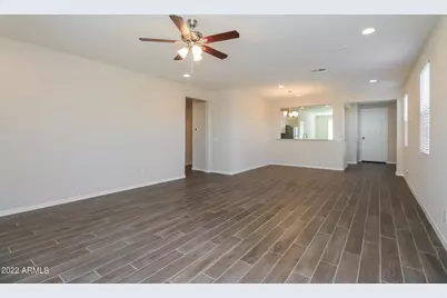 1604 W Flintlock Drive, San Tan Valley, AZ 85144 - Photo 4