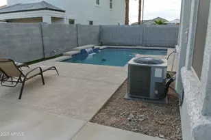 30631 W Celeborn Dr, Buckeye, AZ 85396 - Photo 38