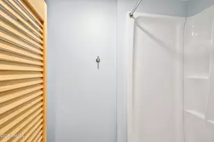 3025 N 32nd St, Phoenix, AZ 85018 - Photo 10